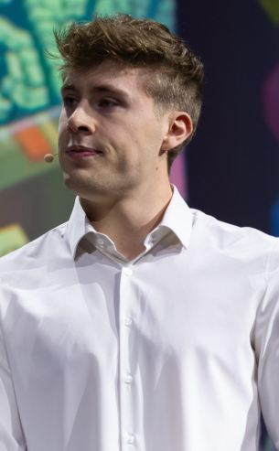 Mika Dinnus