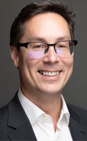 Dr Sebastian Hallensleben