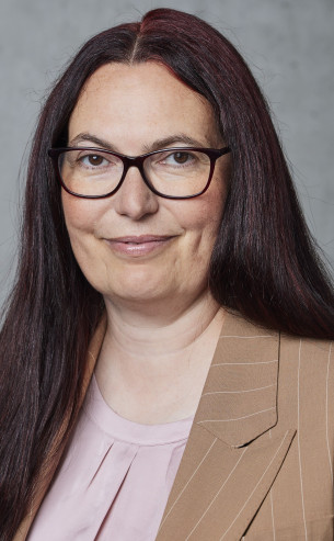 Dr Valeria Bartsch
