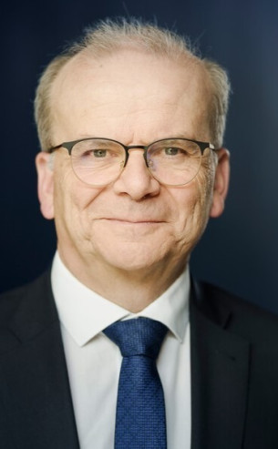 Dr Rolf-Dieter Jungk