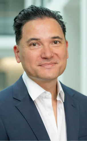 Prof Dr Surjo R․ Soekadar