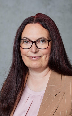 Dr Valeria Bartsch