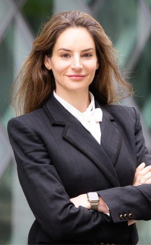 Dr Alexandra-Gwyn Paetz