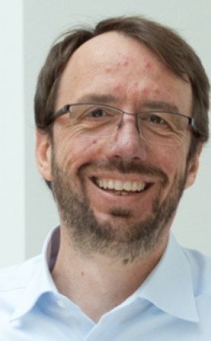 Dr Thomas Hußlein