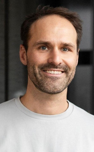 Dr Till Klein