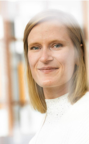 Dr Theresa Bick