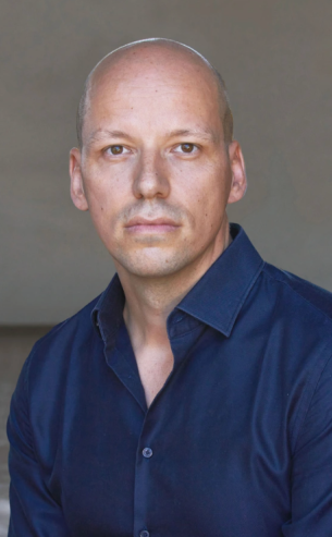 Dr Gundbert Scherf
