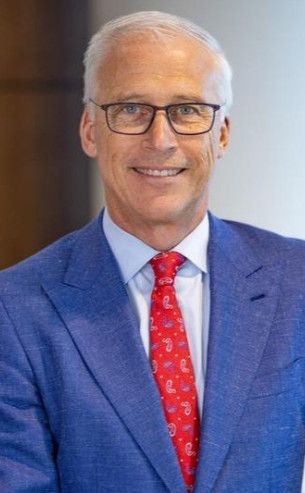 Dr Charles Bruce