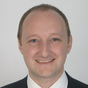 Dr Florian Dommert
