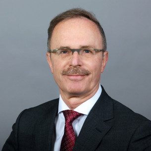 Dr Thomas Steffen