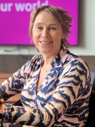 Dr Daniela Theisinger