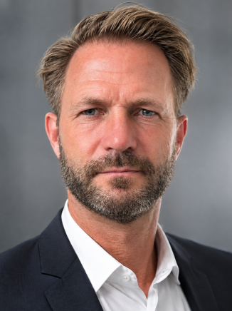 Tom Becker