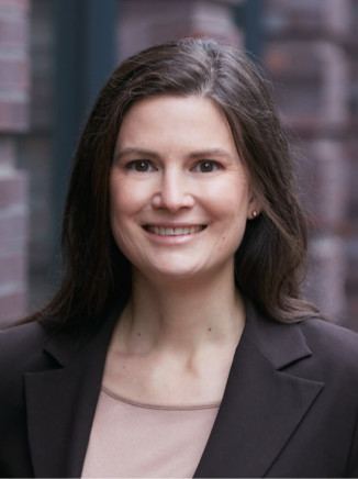 Dr Dr Regina Finsterhoelzl
