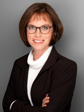 Dr Daniela Brönstrup