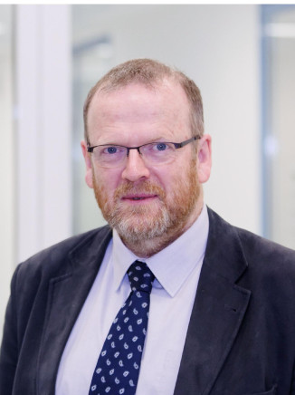 Dr Hans Walter