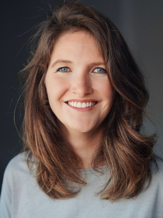 Dr Jana Mäcken