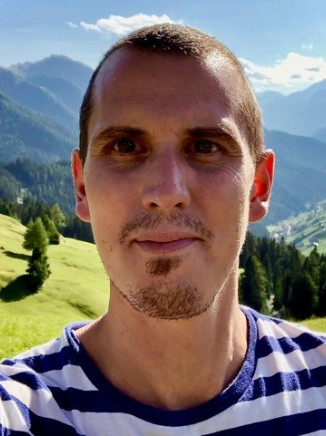 PD Dr Stefan Knecht