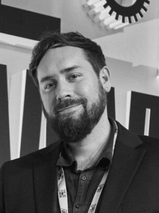 Dr Corey O’Meara