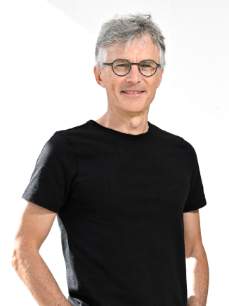 Dr Stefan Kister